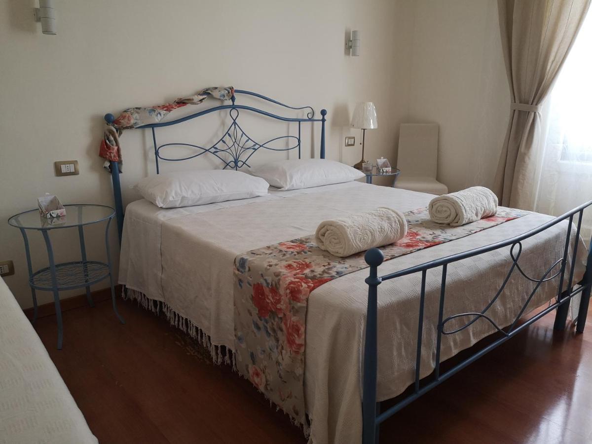 La Camelia B&B Мессина Экстерьер фото